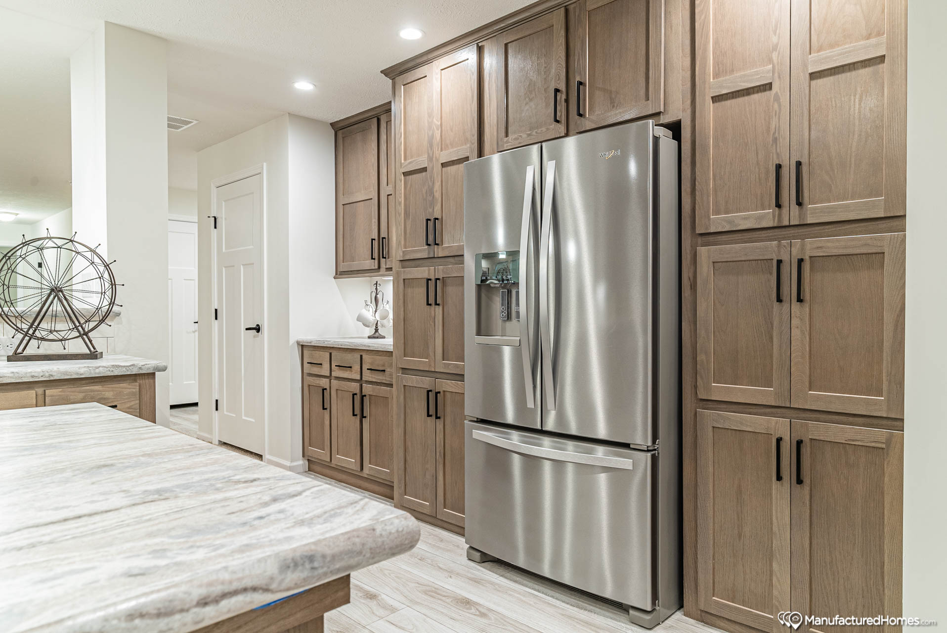 Advantage Sectional / The Winston 3276211 by Clayton Homes of Walton